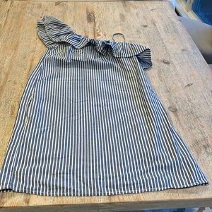 Sundress with pockets size small